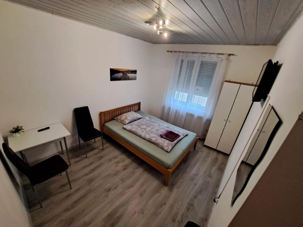 Double Room with Shared Bathroom at HostelHollabrunn
